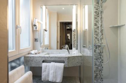 Best Western Plus Hotel Sydney Opera - image 7