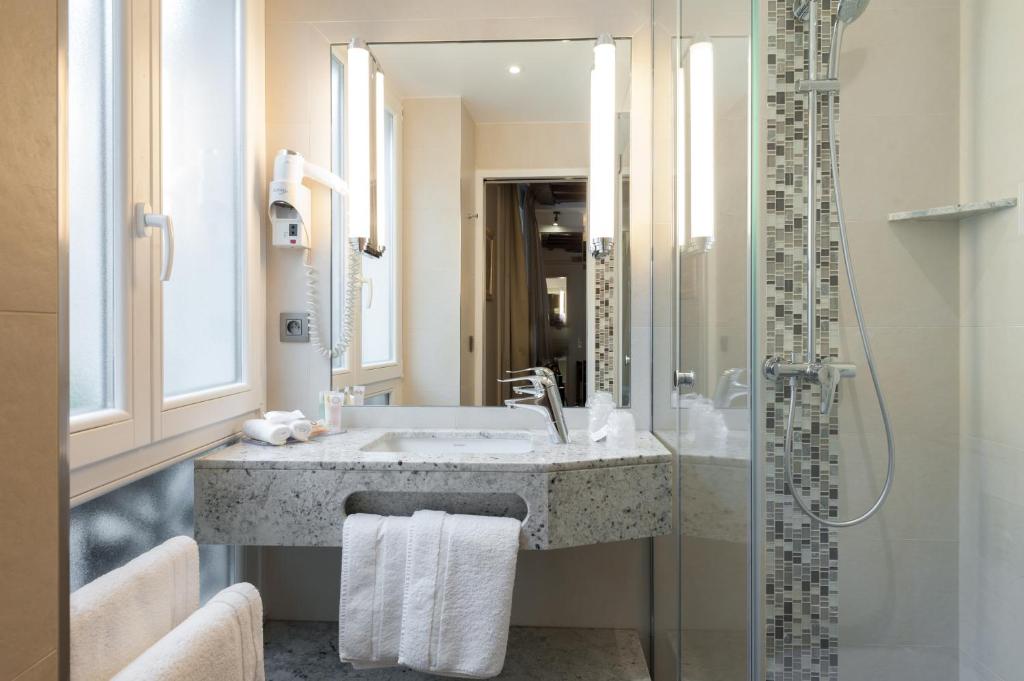 Best Western Plus Hotel Sydney Opera - image 7
