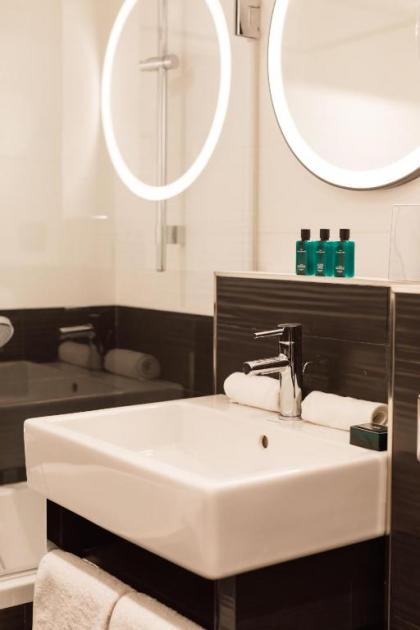 XO Hotel Paris - image 13