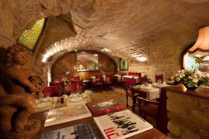 Amarante Beau Manoir - image 5