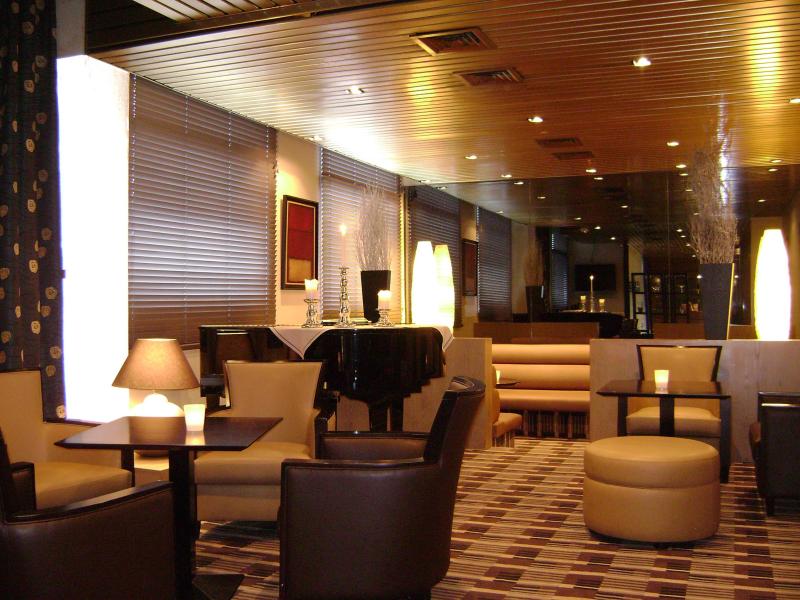 Median Paris Congres - image 2