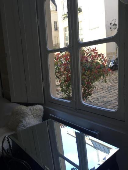 Boutique Hotel de la Place des Vosges - image 7