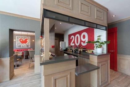 Hotel Le 209 Paris Bercy - image 11