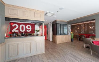 Hotel Le 209 Paris Bercy - image 13