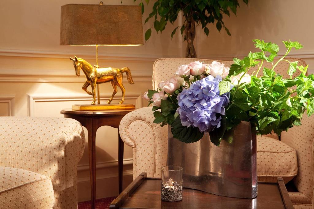 Hotel D'Angleterre - image 7