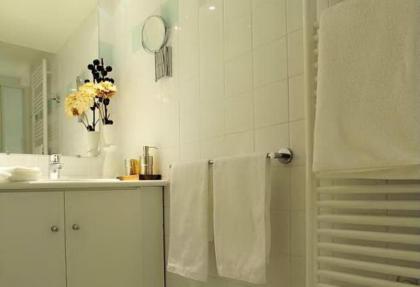 Appartements Caumartin 64 - image 2