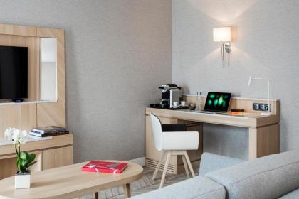 Hotel Louvre Saint-Honore - image 18