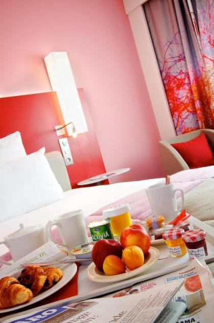 Mercure Paris Montmartre Sacre Coeur - image 11