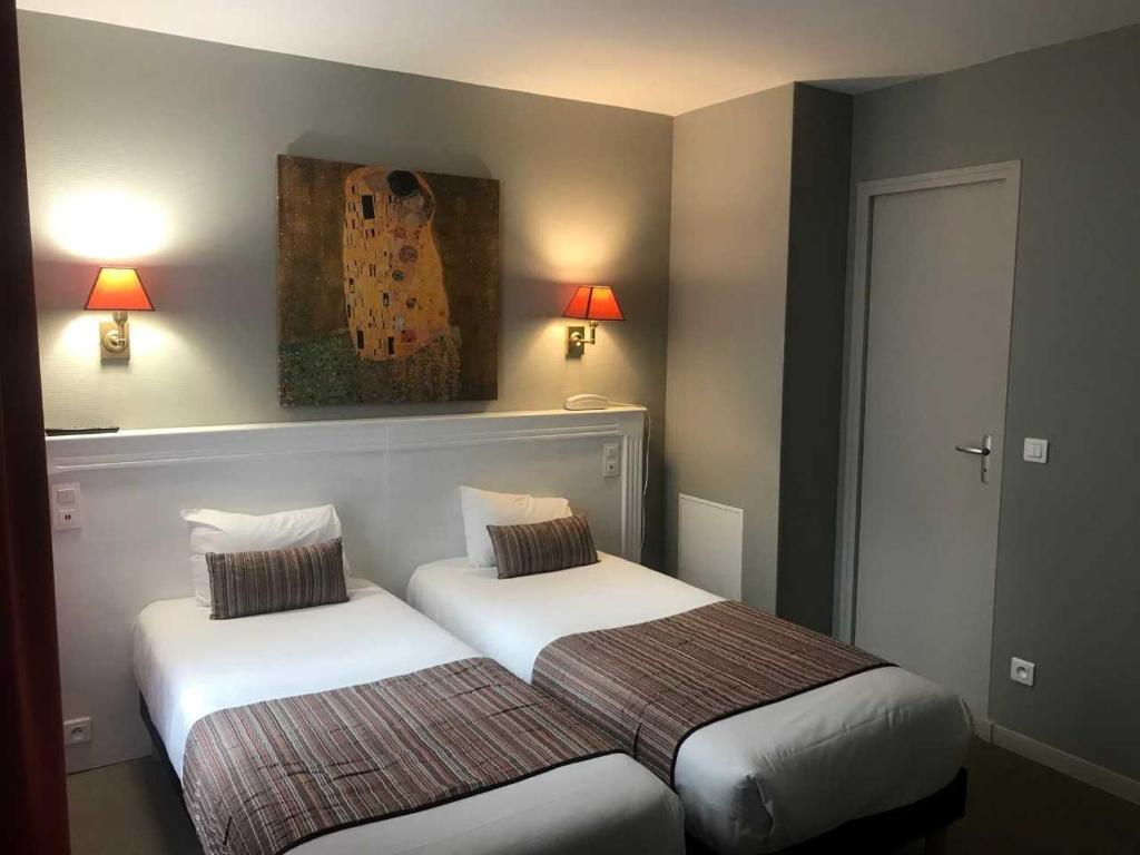 Modern Hotel Montmartre - image 4
