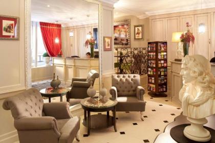 Hotel Des Comedies - image 1