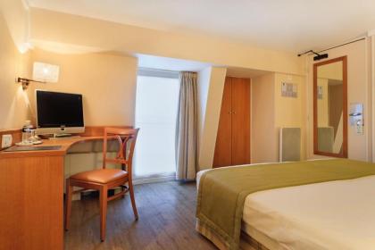 Hotel Axel Opera hotel - image 18