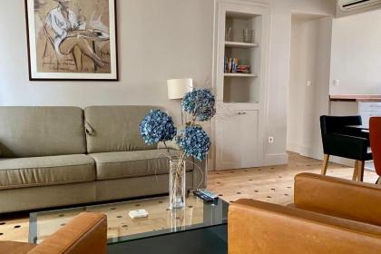 Marais bright 3BR 5 Hotel Standards REFURB 0320 by Pad-à-Terre since '99 - image 1
