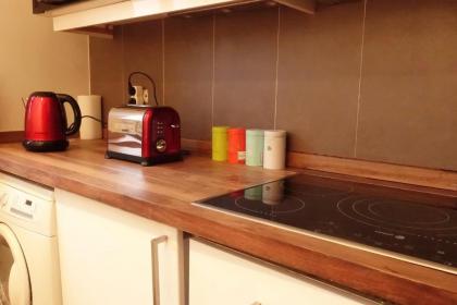 Marais bright 3BR 5 Hotel Standards REFURB 0320 by Pad-à-Terre since '99 - image 19