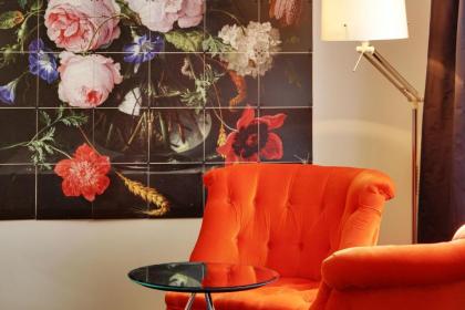 Short Stay Group Museum View Serviced Apartments - image 15