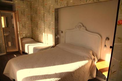 Hotel du Lys - image 12