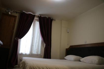 Grand Hotel De Clermont - image 10