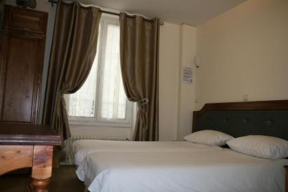 Grand Hotel De Clermont - image 16