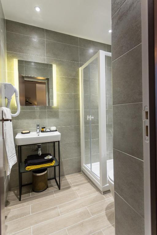 Pratic Hotel - image 4