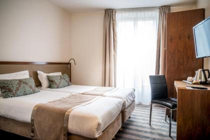 Art Hotel Eiffel - image 6