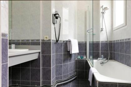 Hotel Saint Cyr Etoile - image 16