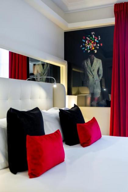 Hotel Camille Paris Tapestry Collection by Hilton - image 13