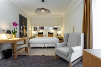 Hotel Camille Paris Tapestry Collection by Hilton - image 18
