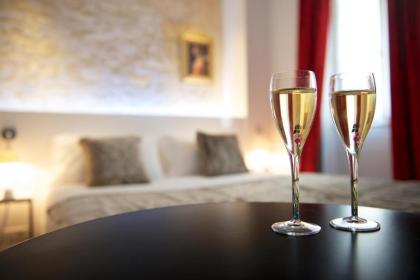 Hotel Le Clos De Notre Dame - image 20