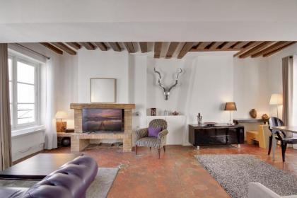 Apartments for Work in City Center - image 10
