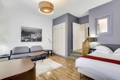 Apartments for Work in City Center - image 5