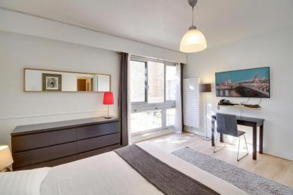 Apartments for Work in City Center - image 8