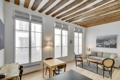 Apartments for Work in City Center - image 9