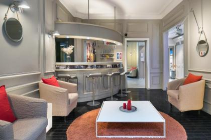 Hotel Cervantes by Happyculture - image 20