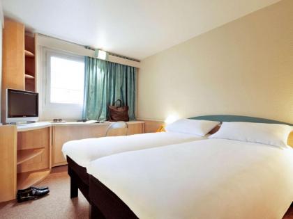 ibis Paris Montmartre - image 18