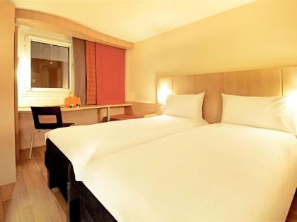 ibis Paris Montmartre - image 20