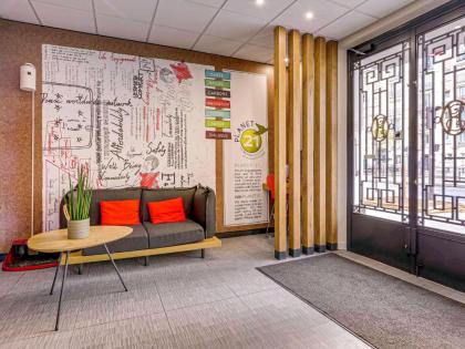 ibis Daumesnil Porte Doree - image 1
