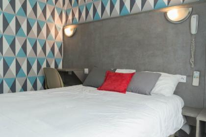 Panam Hotel GAMBETTA- Place Gambetta-Mairie du 20 emme - image 16