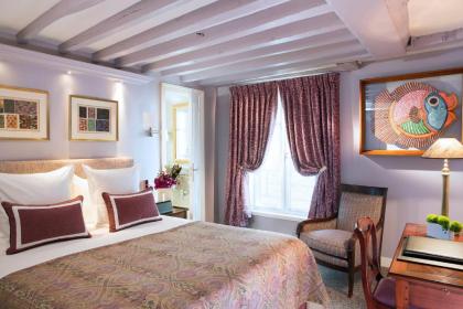 Hotel Le Relais Des Halles - image 16