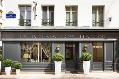 Hotel Le Relais Des Halles - image 2