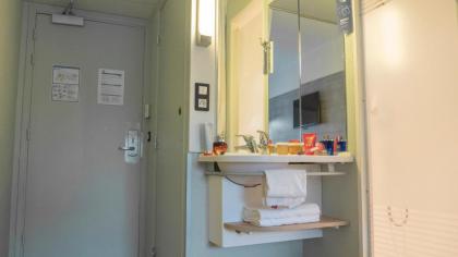 ibis budget Porte D'Orleans - image 8