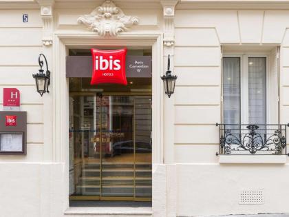 ibis Paris Vaugirard Porte de Versailles - image 1