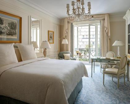 Four Seasons Hotel George V Paris - image 12