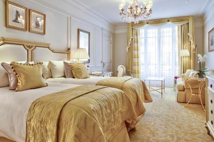 Four Seasons Hotel George V Paris - image 17