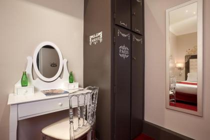 Grand Hotel Amelot - image 12