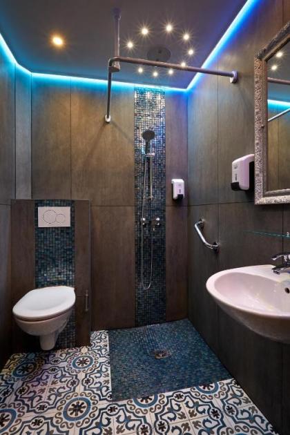 Grand Hotel Amelot - image 7