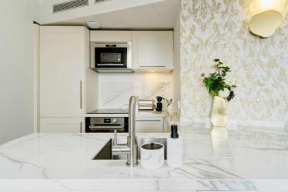 Apartments Du Louvre St Honoré - image 10