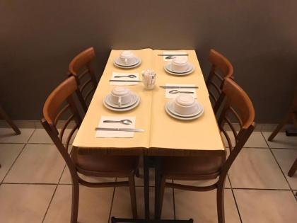 Hotel Liberty - image 11