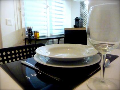 Duplex de charme au Coeur de Montmartre - image 3