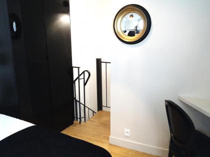 Duplex de charme au Coeur de Montmartre - image 7