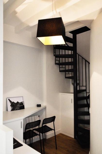 Duplex de charme au Coeur de Montmartre - image 8