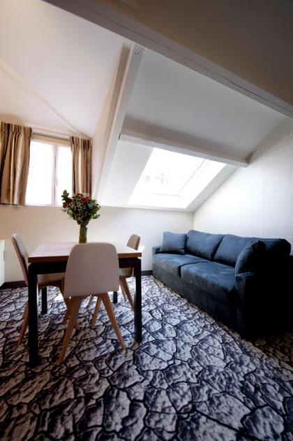 Serotel Suites - image 9